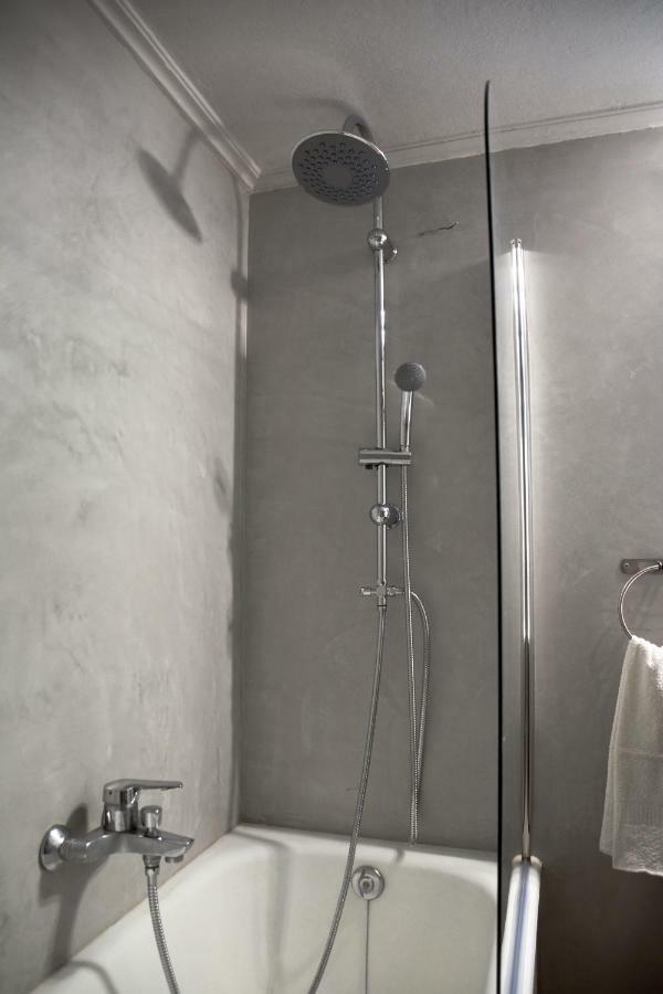 Modern & Classy Central Apartment Athén Kültér fotó